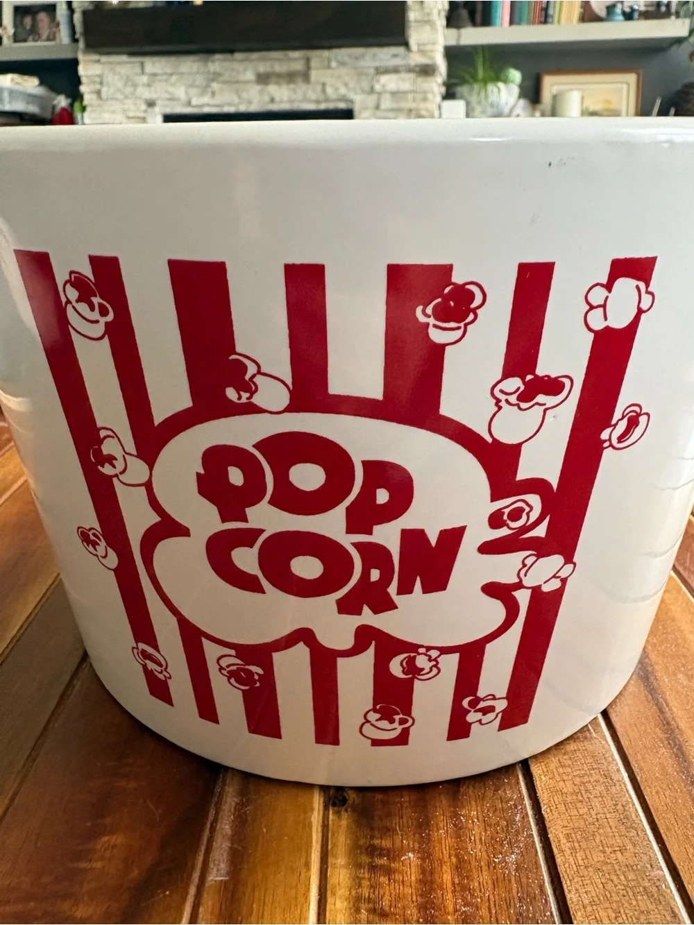 Four Star Stoneware Classic Popcorn Bowl Large